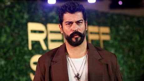 Así es Burak Özçivit, el actor mejor pagado de Turquía que arrasa en la televisión española