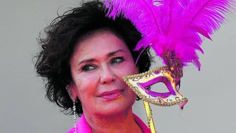 "A mio figlio ho dato tutto. Ora vuole cacciarmi di casa"