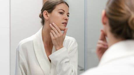 Amazon's £30 anti-ageing tool shoppers say 'tightens sagging skin' for 'lifted' look