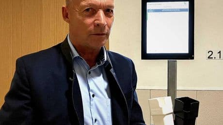 Prozess am Landgericht Düsseldorf: Es geht um 500.000 Euro – Erfinder verklagt Aldi wegen kleinem Plastikteil
