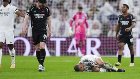 Mbappé sufre un esguince que pone en riesgo su presencia en la final de Copa contra el Barça
