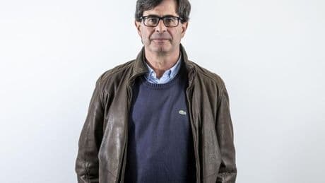 Javier Sagastiberri presenta en Bilbao su premiada novela 'Beltza'