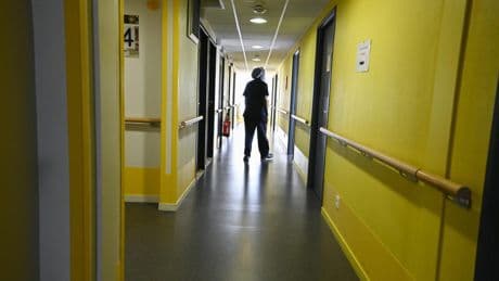 Bridge : le groupe d’Ehpad privés épinglé par de la Cour des comptes dans un rapport accablant