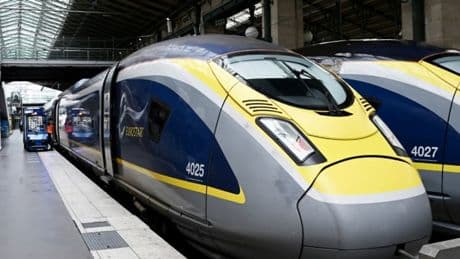 Des milliers de passagers en rade: la circulation des Eurostar vers Londres très perturbée à cause du vol de câbles à Lille