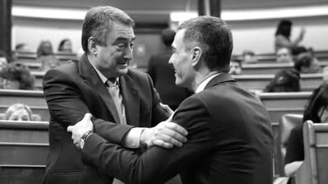 Aitor Esteban ata el futuro del PNV al de Pedro Sánchez