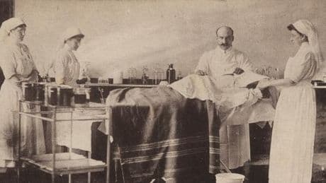 « Aux sources de la psychiatrie, la Maison de Charenton » : histoire d’un hospice et de ses « insensés »