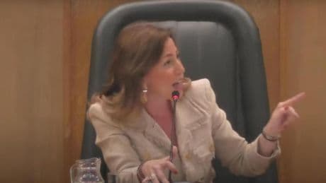 La alcaldesa de Zaragoza exige "ejemplaridad" al PSOE: "Me avergüenza que manchen el nombre de la ciudad"