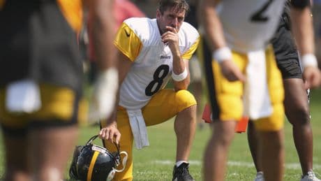Jets’ opener is still covered by shadow of Aaron Rodgers — even if Aaron Glenn won’t admit it