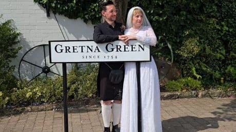 Woman says 'I do' on exact same date ancestors tied the knot at Scotland's marriage mecca