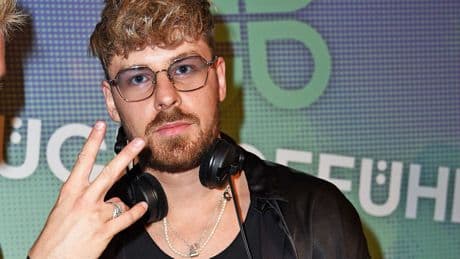 „Ein bisschen Moshpit ist okay“ - Rewinside: Vom Minecraft-Bubi zum Festival-DJ