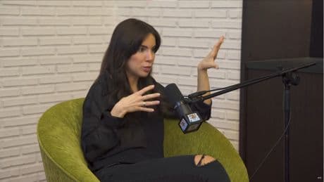 Isabel Viña, médico y divulgadora: “Hay ciertos componentes que no debería llevar nunca la lista de ingredientes de una proteína en polvo”