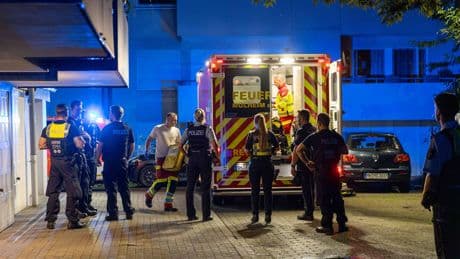 Flüchtiger lebensgefährlich verletzt - Wilde Verfolgungsjagd endet mit Schüssen