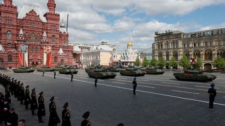 Putin Puts On Show of Defiance as Cease-fire Talks Drag On