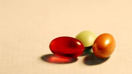 Compléments alimentaires: la vente et l'importation de coupe-faim à base de Garcinia suspendues en France