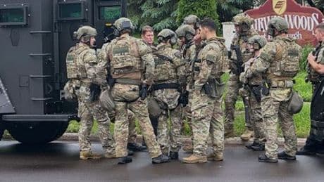 USA: Demokratische US-Politikerin und ihr Ehemann in den USA erschossen – Polizei sucht 57-Jährigen