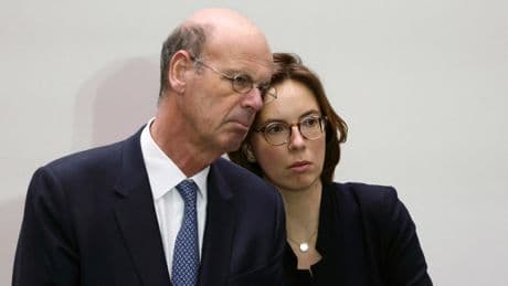 Seniors, cotisations, arrêts maladie... Le gouvernement en quête d’une formule magique pour économiser 40 milliards d’euros