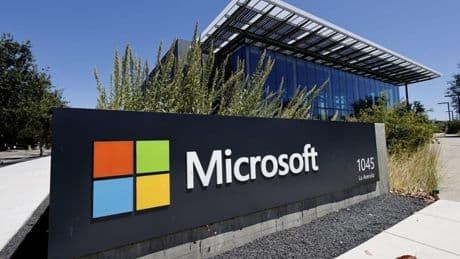 Hitz, el centro vasco de IA, firma un acuerdo con Microsoft