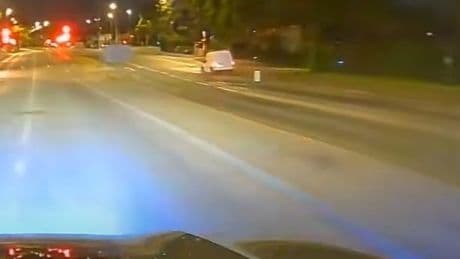 Van drives wrong way down dual carriageway in horrifying police chase footage
