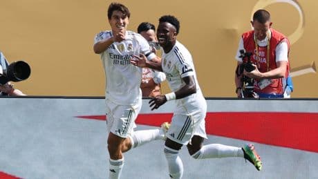 Real Madrid, genç golcüsü Gonzalo Garcia'nın sözleşmesini yeniledi