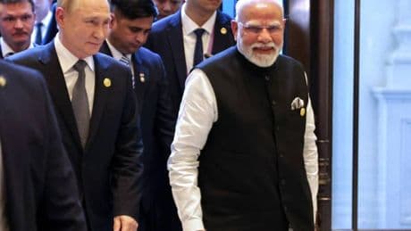 Putin: "Crisi ucraina nata dopo il colpo di Stato a Kiev provocato dall'Occidente"