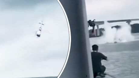 Heftige crash: helikopter stort in zee