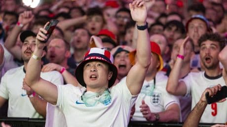 Pubs and bars allowed to stay open late during Women’s Euros on one condition