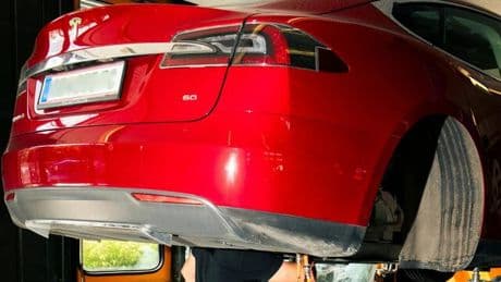 Elektroautos: Die Reparatur von E-Autos wird zum Problem