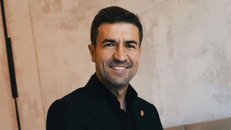 "Quiero que todo el mundo que vea a mi equipo sin camiseta sepa que es el Real Zaragoza"