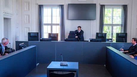 „Arschloch“-Zoff - Gericht weist AfD-Antrag zurück