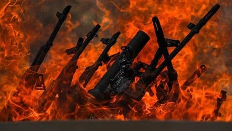 PKK'nın silahları yakması dünya basınında! Bölgesel dengeleri değiştirecek tarihi adım
