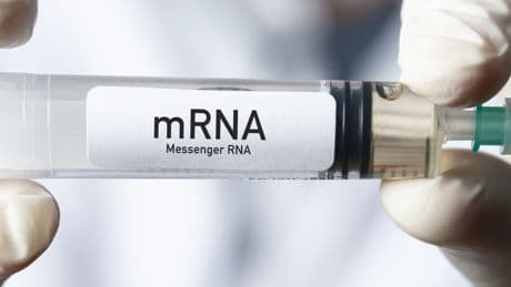 Cancro, l’ultima speranza arriva da un nuovo vaccino. Una svolta storica