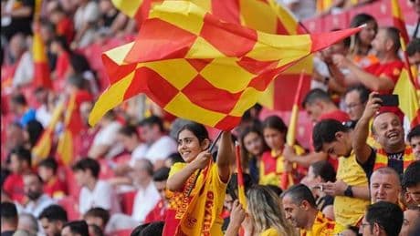 Göztepe taraftarına Osimhen'li Galatasaray'ı izlemek yakışırdı!