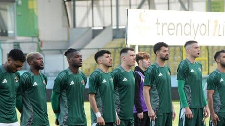 Esenler Erokspor, 11 transferi arka arkaya açıkladı