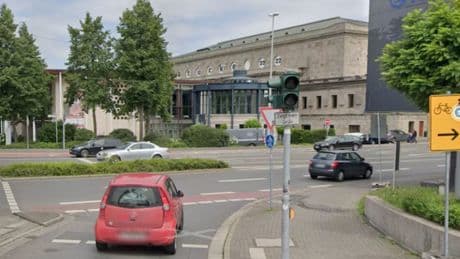 Seltsamer Ampel-Zusatz: Was bedeutet dieses Verkehrsschild?