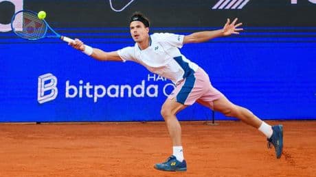 Tennis: Klare Erstrunden-Niederlage für Altmaier in Hamburg