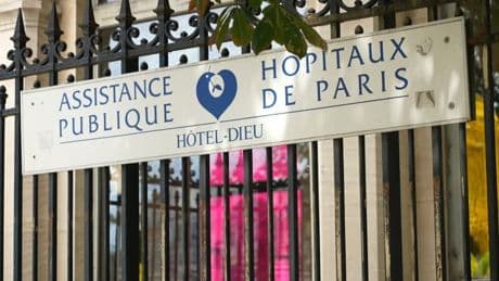 Les médecins qui font payer cher contraints de faire quelques jours par mois dans un désert médical? La proposition choc du directeur de l'AP-HP