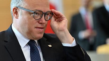 Thüringens Ministerpräsident Voigt klagt gegen AfD-Fraktion wegen Falschaussagen