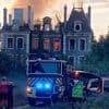EN IMAGES. L’incendie d’un château désaffecté près de Nantes mobilise les pompiers toute la nuit