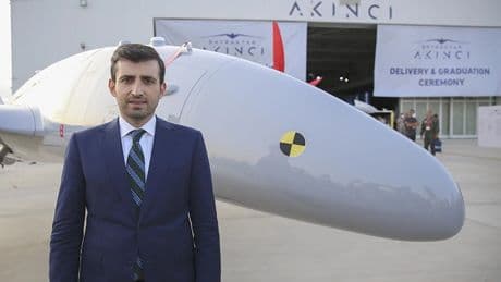 AKINCI'nın gücüne güç katacak! Bayraktar: Yurt dışı muadillerinden 2 kat daha iyi