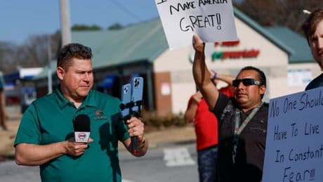 Spanish-language journalist remains in ICE custody despite being granted bond