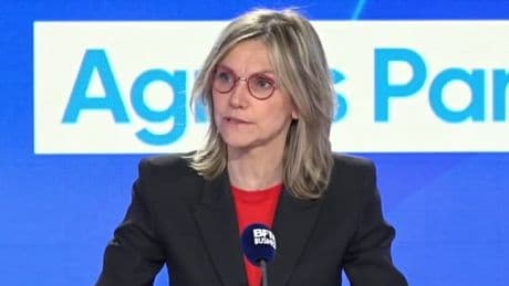 Droits de douane: après la sortie polémique de Bernard Arnault, Agnès Pannier-Runacher dénonce les patrons qui "s'alignent sur des positions qui sont contre la France"