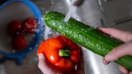 Inflation: Preise für Lebensmittel wie Paprika, Beeren und Gurken gestiegen