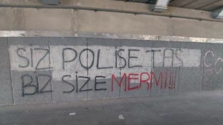 Saldırılar karşısında nasıl politik bir hat inşa edebiliriz?