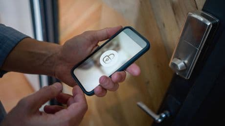 Nie wieder Aussperren: Kein Schlüssel, kein Problem: Fünf Smart Locks im Vergleich