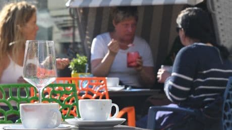 Restaurants: Gastwirte erleiden stärksten Umsatzeinbruch seit Ende 2021