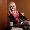 Dolly Parton maakt voorlopig geen nieuwe muziek na overlijden van echtgenoot: “Ik kan het nog niet”