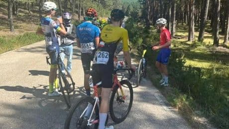 Muere un ciclista de 18 años tras una caída masiva en Soria