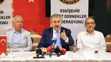 Destici'den anayasa açıklaması: Bu milleti ayrıştıracak değişikliklere 'evet' diyemeyiz