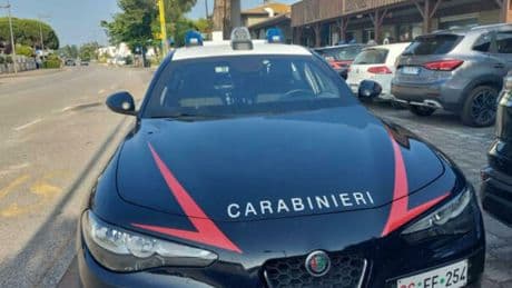 Omicidio nel Salento, donna uccisa in casa dal figlio