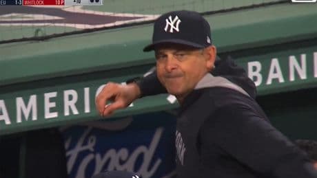 Aaron Boone, DJ LeMahieu tossed in fiery ejections after controversial call vs. Red Sox